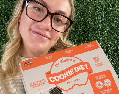 Super impressed with the service. The cookies arrived within just two days of our order 😃 It’s easy to eat, easy to carry and I never feel like I am being deprived and am not hungry 😊 Cookie Diet testimonial